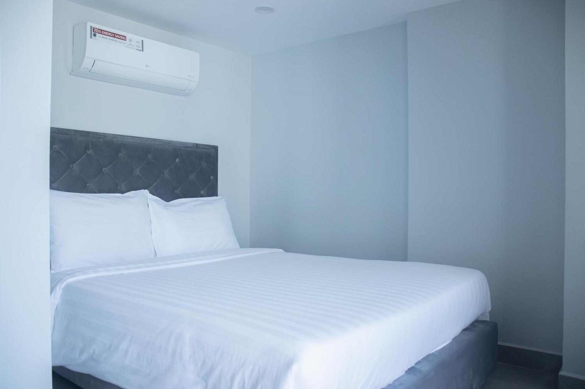 Parc21 Luxury Boutique Hotel Phnompen Kültér fotó